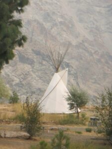 Teepee, Kumsheen Rafting Resort