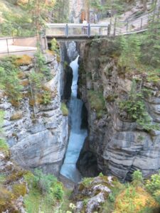 Malign Canyon, Rockies