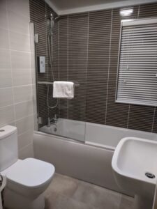 Unison Croyde Bay lodge - bathroom