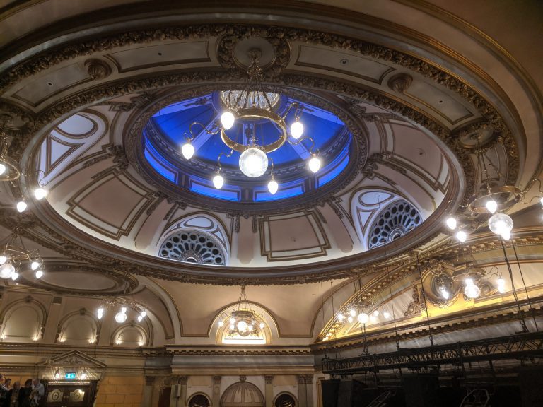 London Hamilton at Victoria Palace Theatre