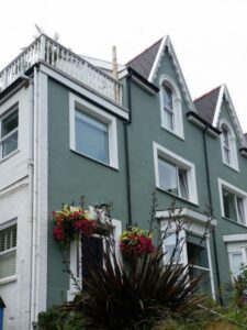 Mumbles townhouse. best large group accommodation