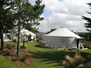 Mawgan Porth, yurt, group accommodation