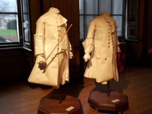 Headless costumes at Kensington Palace, things to do in London with teens
