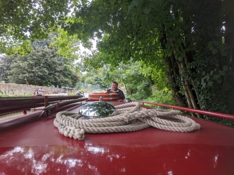 Canal boat, one day canal boat hire