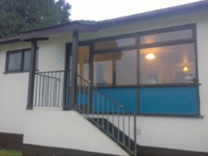 Chalet, Looe holiday park, caravan holidays