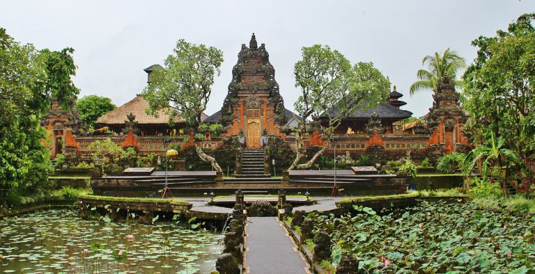 Taman Saraswati water palace Ubud by Pixabay