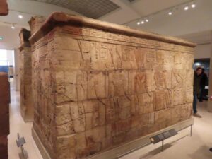 Egyptian tomb, Ashmolean Museum, Oxford with kids
