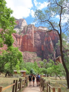 Zion Narrows. USA road trip with teens