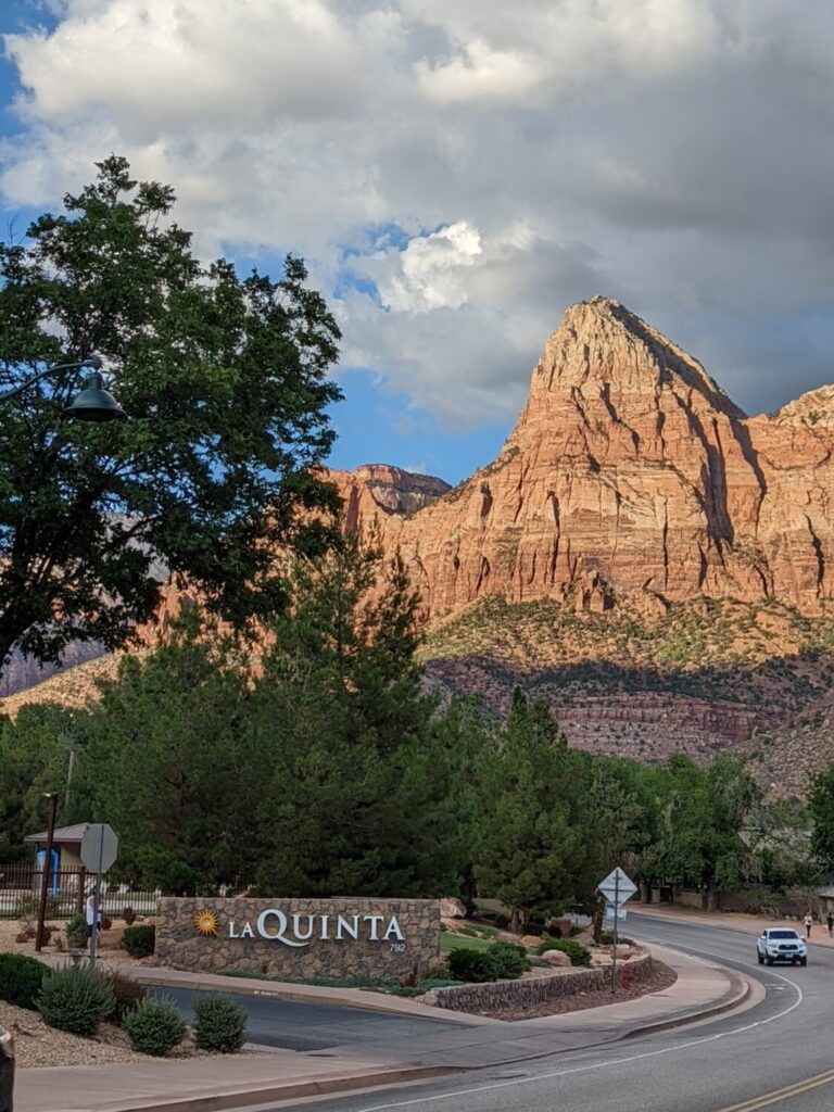 Zion Narrows. USA road trip with teens